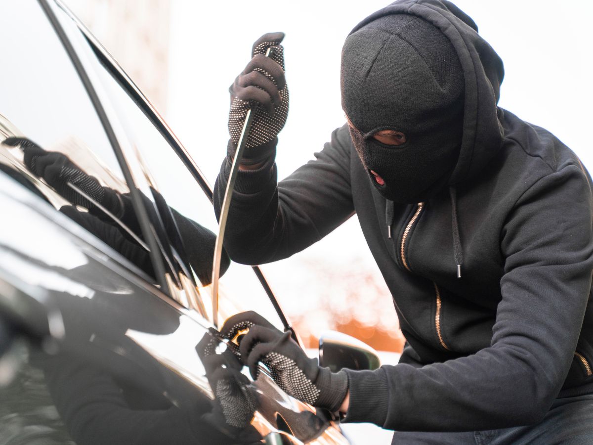 Role of Scrap Car Buyers in Combating Auto Theft – Greenway Auto Recycling Role of Scrap Car Buyers in Combating Auto Theft - Greenway Auto Recycling