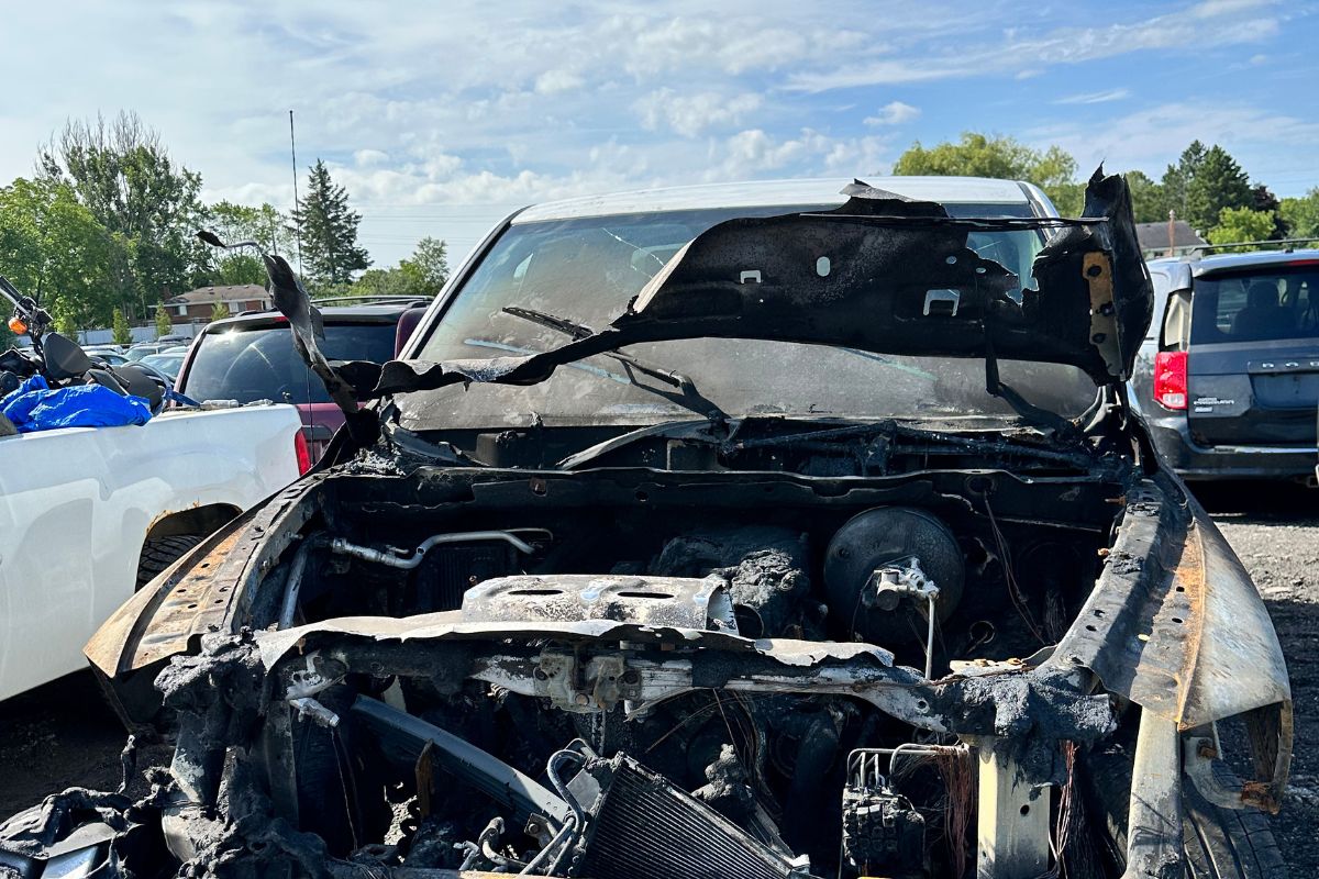 selling a scrap car in Canada
