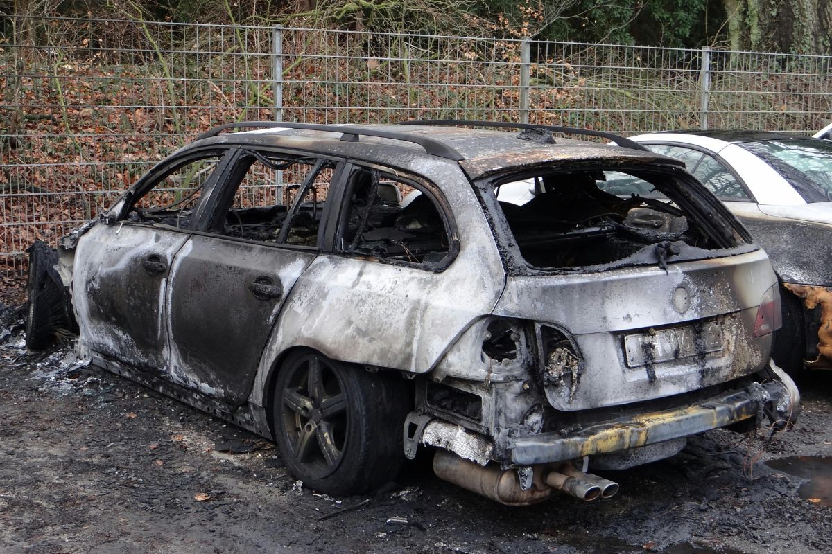 Scrap a Burned Car Scrap a Burned Car