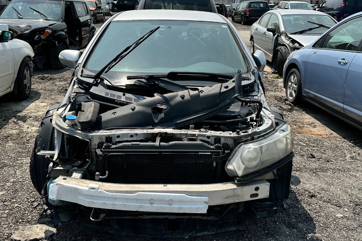 How to Dismantle a Car for Scrap