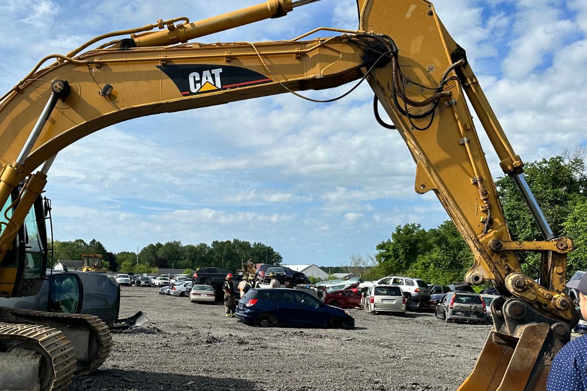 Greenway Auto Recycling - Car Scrapyard - Scrap Your Car in Toronto