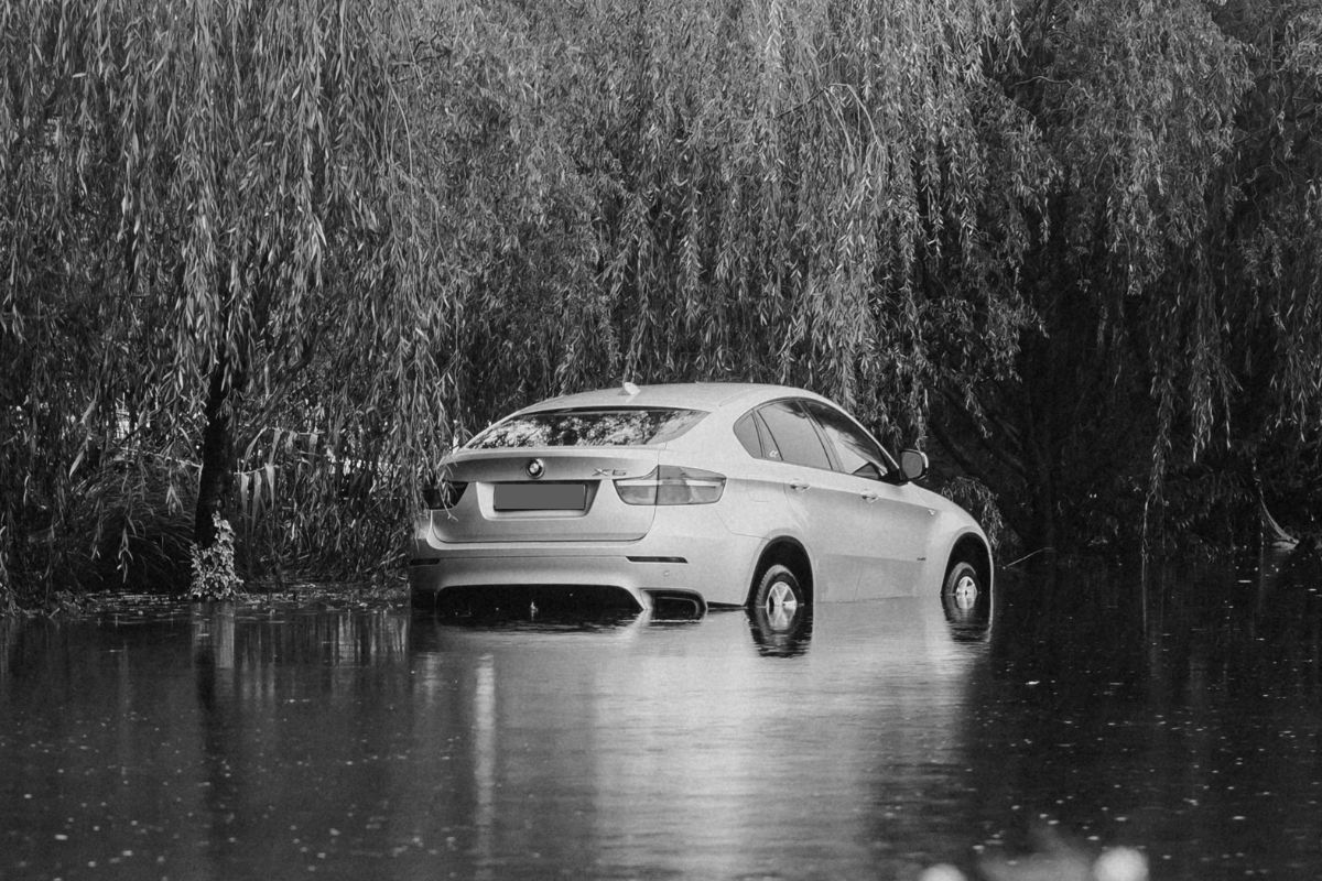 What to do with a flooded vehicle