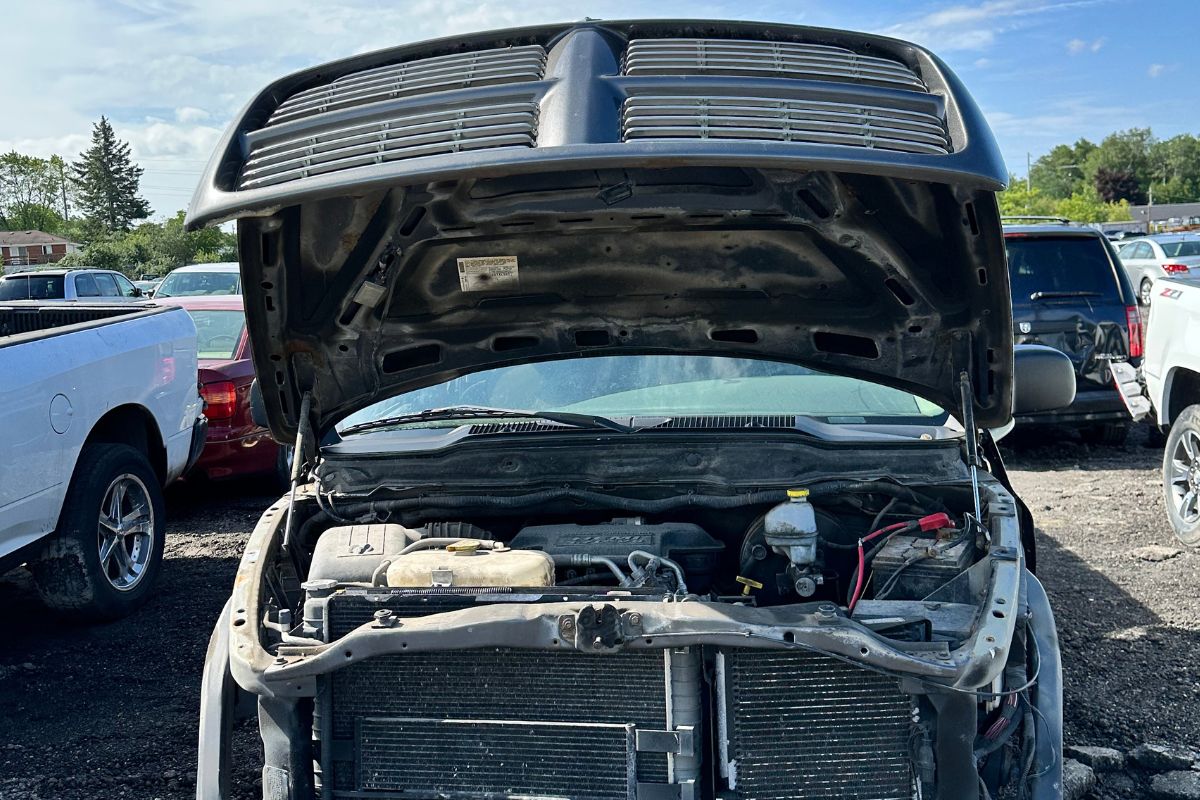 8 Key Questions Scrap Yards Ask Before Buying Your Car