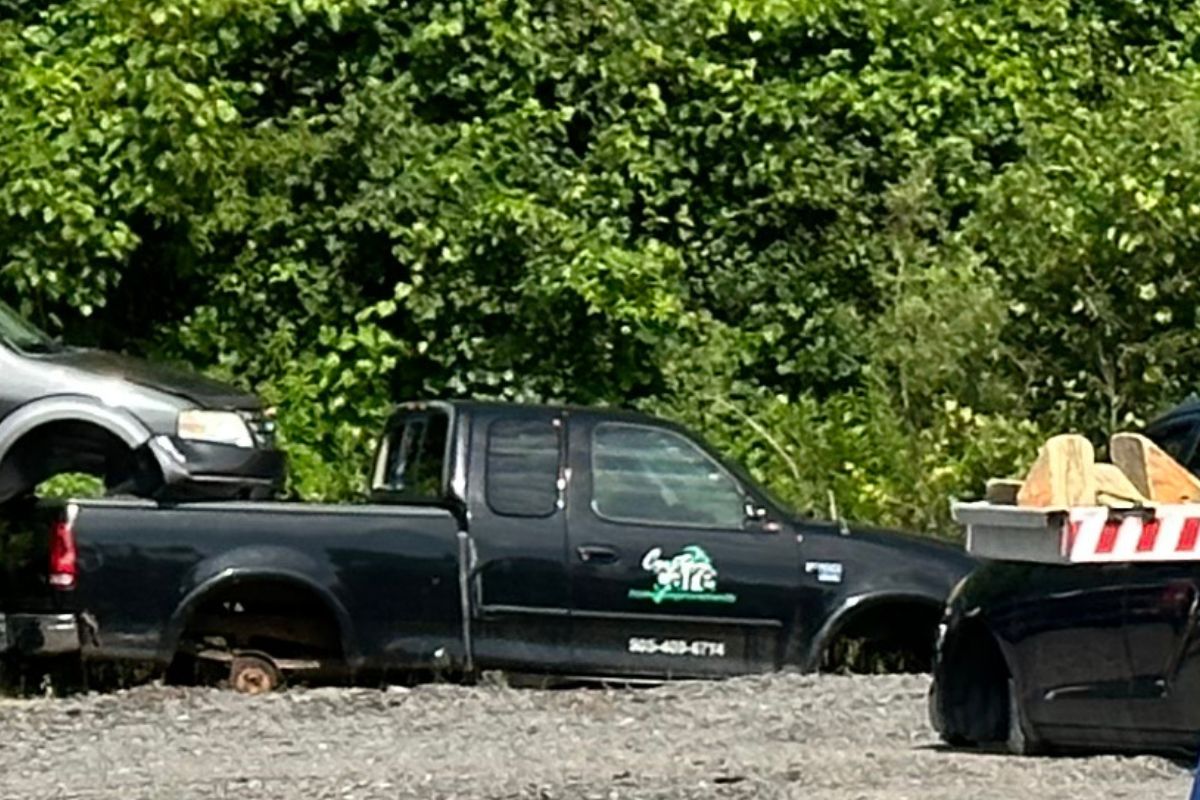 Same-Day Scrap Car Pickup in Ontario
