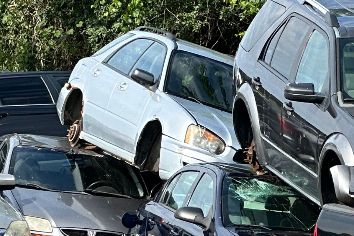 Selling a Salvage-Brand Vehicle to a Scrapyard in Ontario
