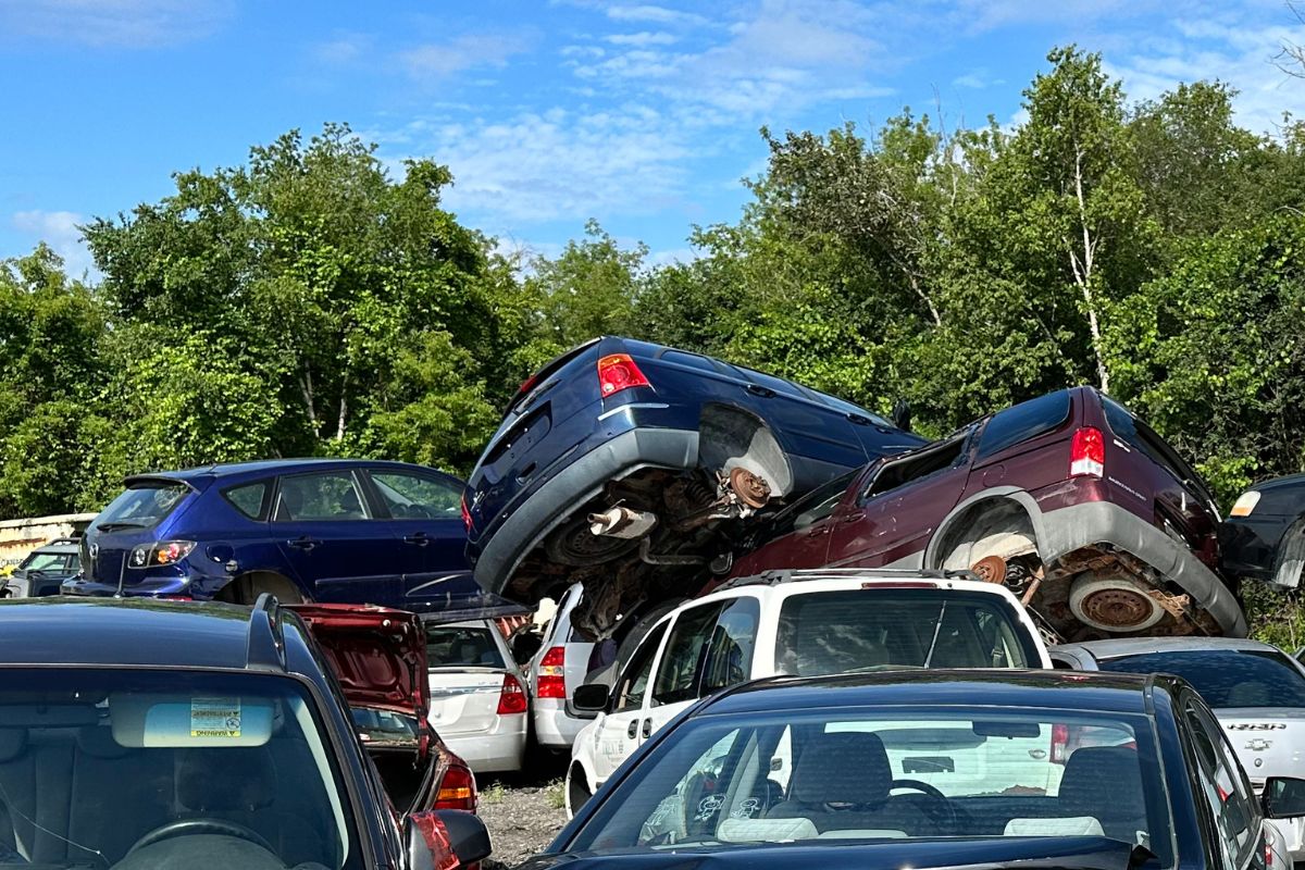 Will Scrap Yards Buy a Car That Doesn’t Start in Ontario