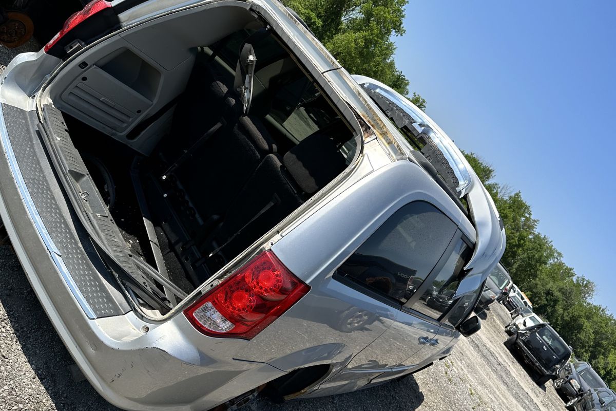 Scrap Car Pickup in Peel Region Scrap Car Pickup in Peel Region