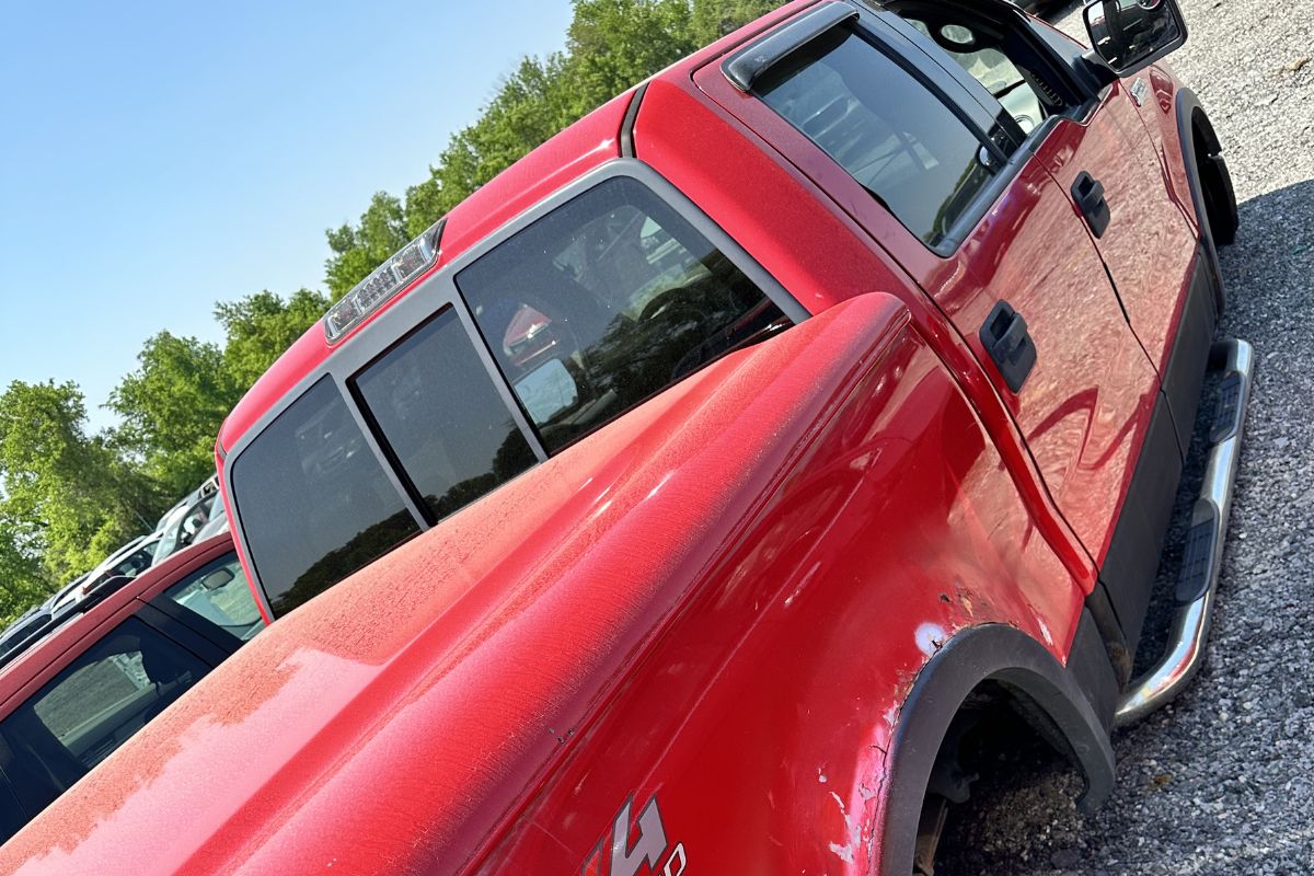 Why Meadowvale and Malton Generate So Many Scrap Work Vans in Mississauga